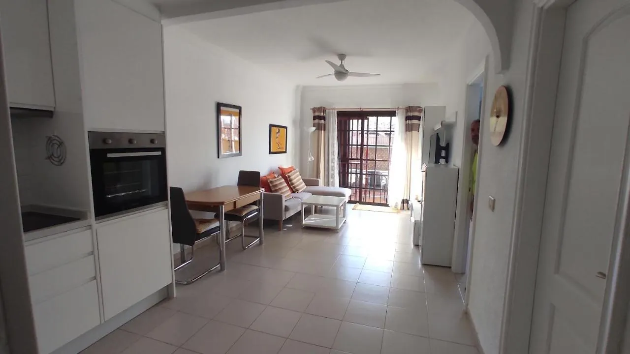 Our Favourite Place. Apartment With All Amenities. Costa Del Silencio 0*,